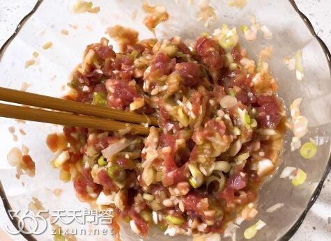 牛肉馅饺子放什么菜最好吃