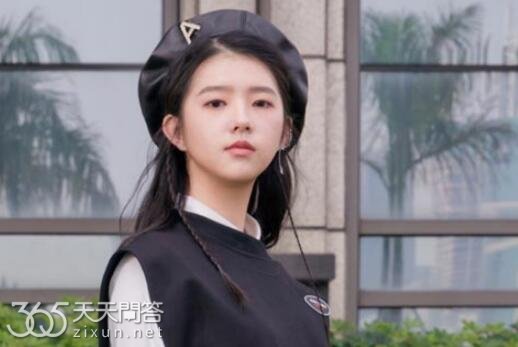 何蓝逗怎么红的
