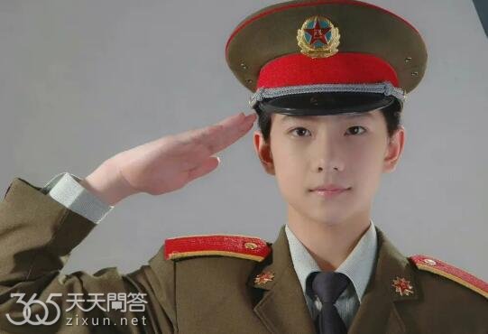 杨洋是不是当过兵