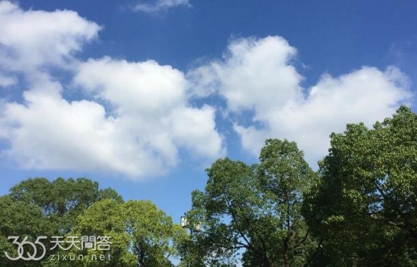 秋天为什么天空高