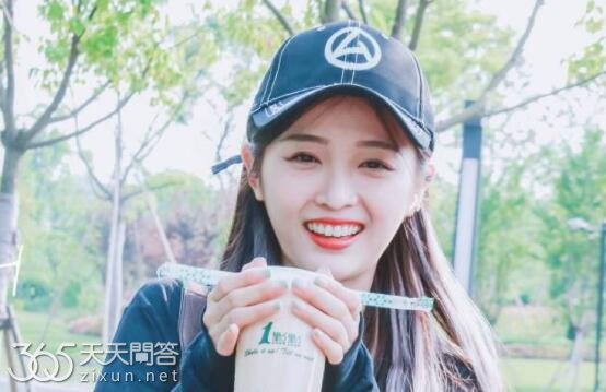 吴宣仪为什么叫做小选