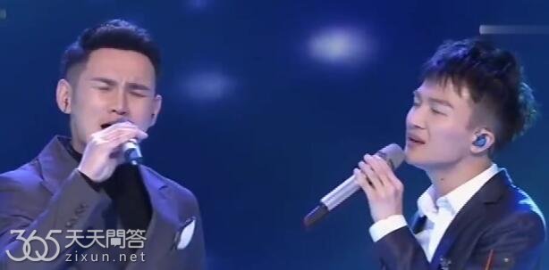 周深和谁唱的贝加尔湖畔