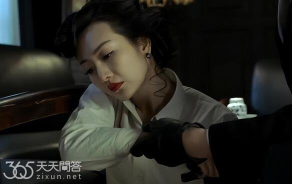 伪装者汪曼春是谁演的