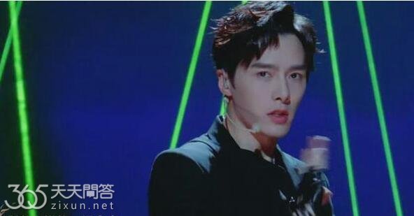 方逸伦为什么能上披荆斩棘