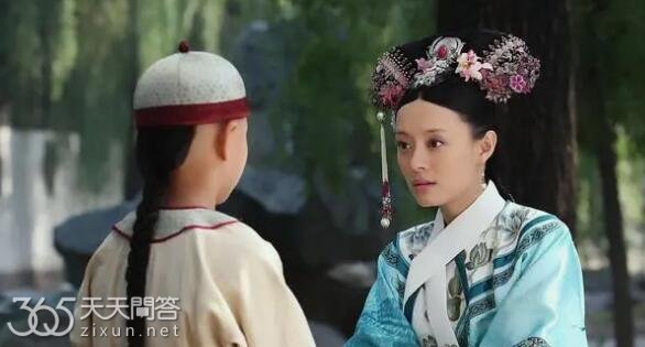 甄嬛传弘历和甄嬛第一次出现在哪一集