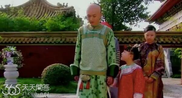 甄嬛传三阿哥为什么喜欢胧月