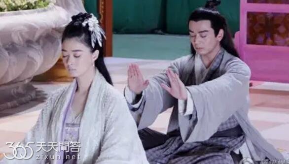 夏紫薰为什么拿卜元鼎害白子画