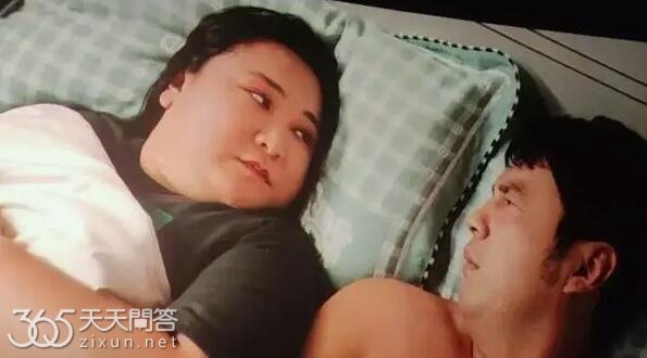 麻辣滚烫雷佳音为什么要问贾玲是不是第一次