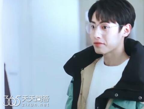 在暴雪时分吴魏和男主什么关系