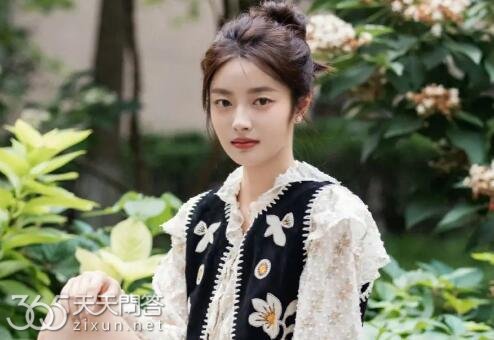 徐若晗为什么没读表演专业