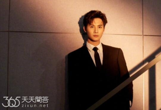 郑业成是武生出身吗