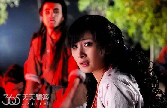 唐雪见是人还是神