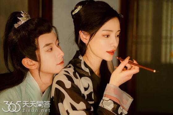 锦超圻夏夏是情侣吗