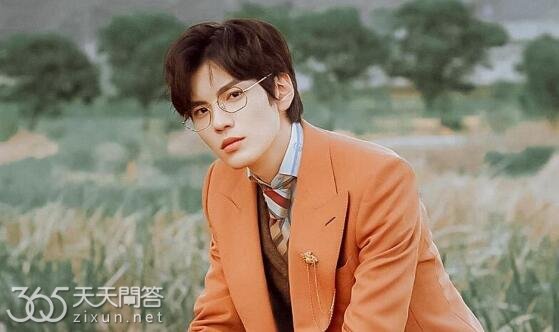 毕雯珺是不是乐华七子