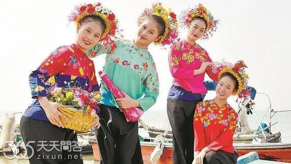 簪花是哪个民族的服饰