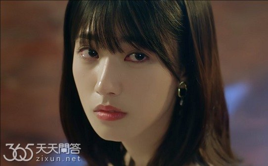 我们在黑夜中相拥女主叫什么