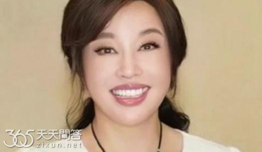 刘晓庆是1952还是1950年出生